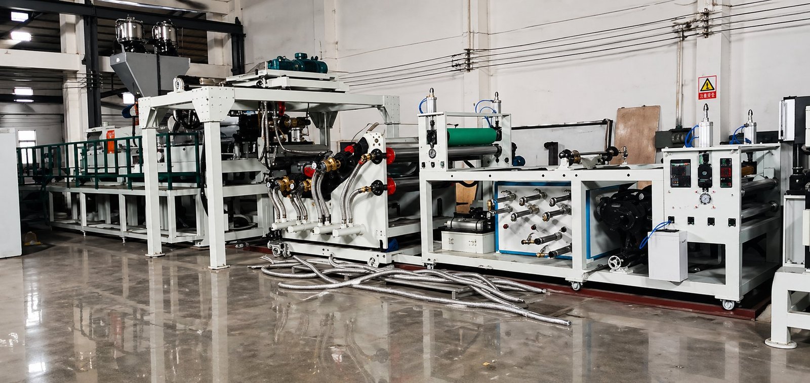 si-85-44-950-twin-screw-pet-sheet-extruder-detail_4.jpg
